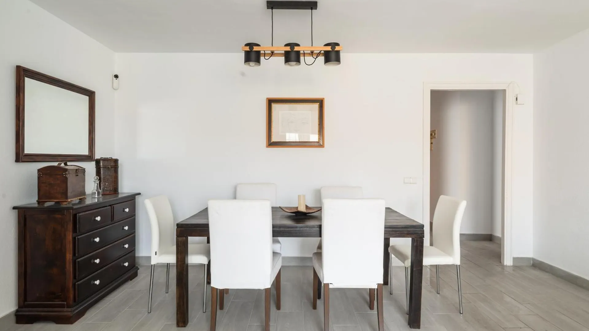 Apartamento Espacioso Vistas Al Mar Marbella Spain